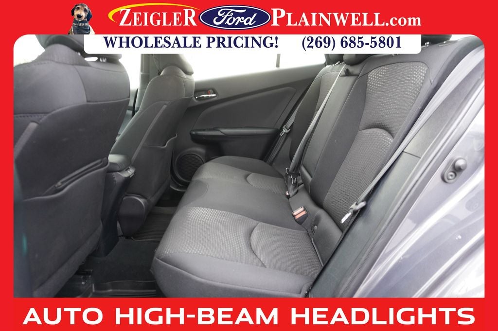 2022 Toyota Prius L HYBRID