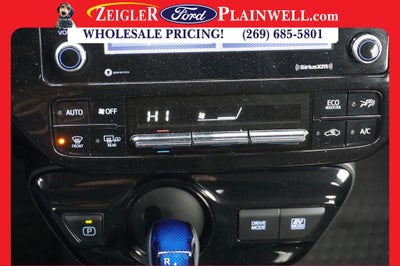 2022 Toyota Prius L HYBRID