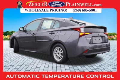 2022 Toyota Prius L HYBRID