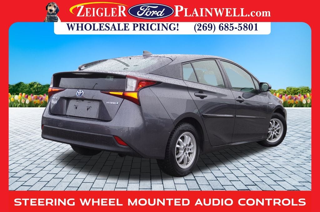 2022 Toyota Prius L HYBRID