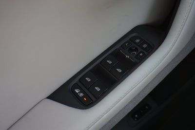 2023 Polestar 2 Long Range Dual Motor AWD Pilot Pk Plus 360 Camera Nav Pano Roof