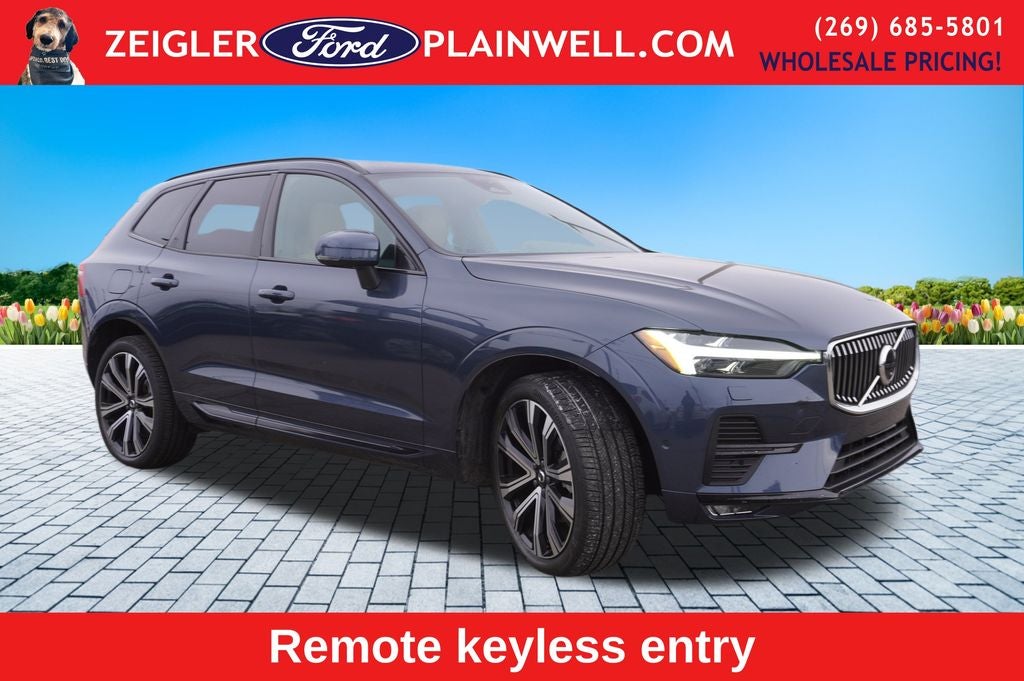 2023 Volvo XC60 B5 Ultimate Bright Theme