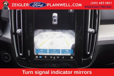 2024 Volvo XC40 B5 Core AWD