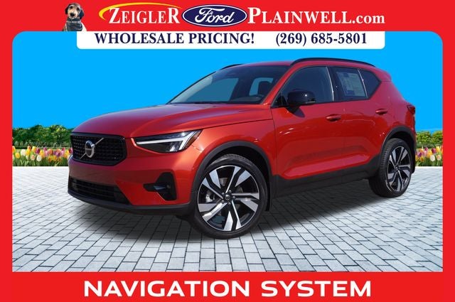 2023 Volvo XC40 B5 Plus Dark Theme AWD HEATED LEATHER POWER MOONROOF NAV
