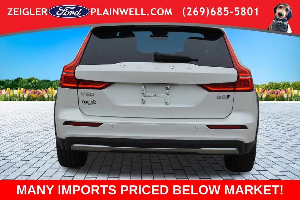 2025 Volvo V60 Cross Country B5 Plus AWD Leather Power Moonroof Rear Camera