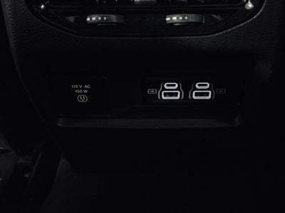 2023 Jeep Grand Cherokee Laredo 4x4