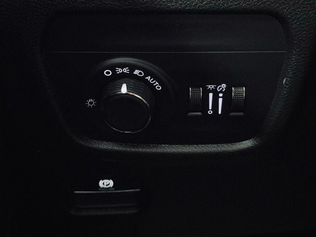 2025 Jeep Grand Cherokee Altitude 4x4