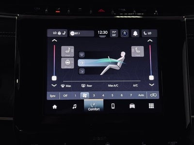 2025 Jeep Grand Cherokee Altitude 4x4