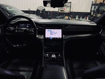 2023 Jeep Grand Cherokee Overland 4x4