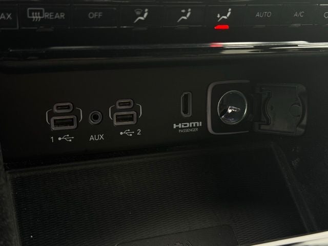 2022 Jeep Grand Cherokee Overland 4x4