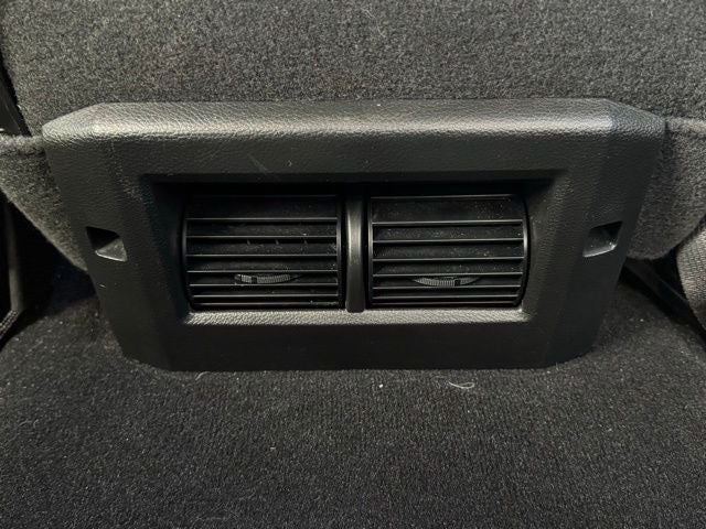 2022 RAM 1500 Classic Tradesman Crew Cab 4x4 5'7' Box