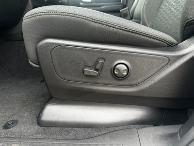 2027 RAM 1500 Big Horn/Lone Star