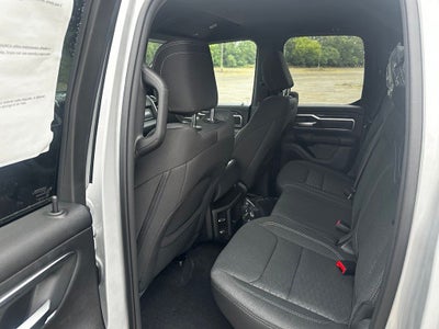 2027 RAM 1500 Big Horn/Lone Star