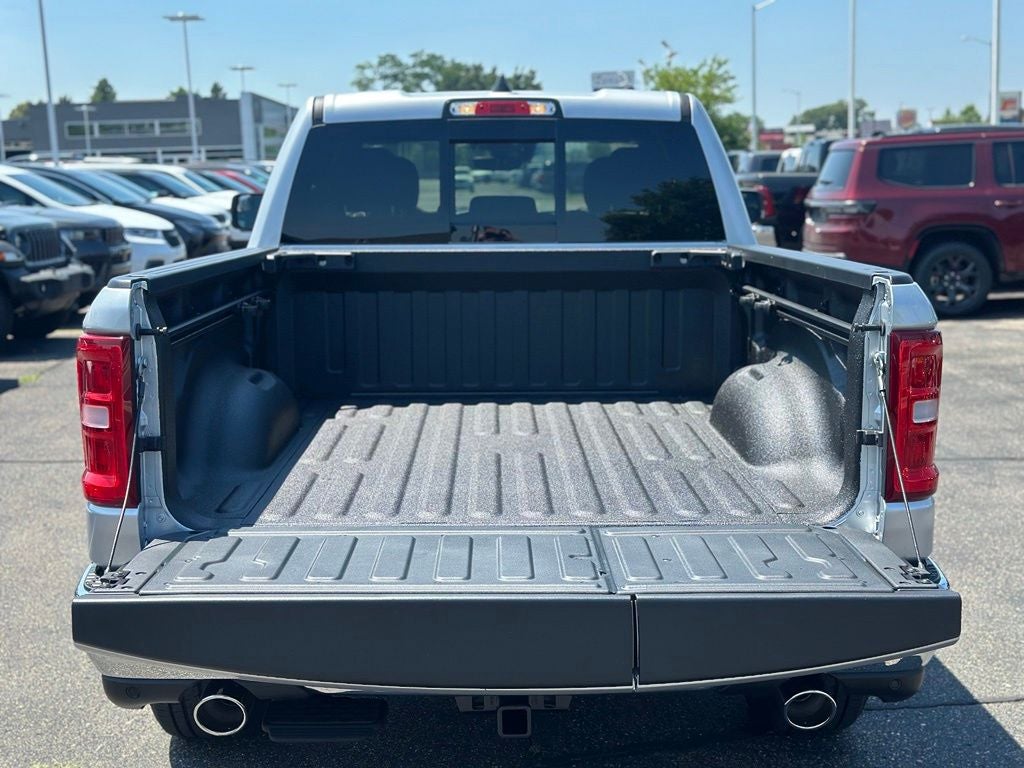 2026 RAM 1500 RAM 1500 BIG HORN QUAD CAB 4X4 6'4' BOX