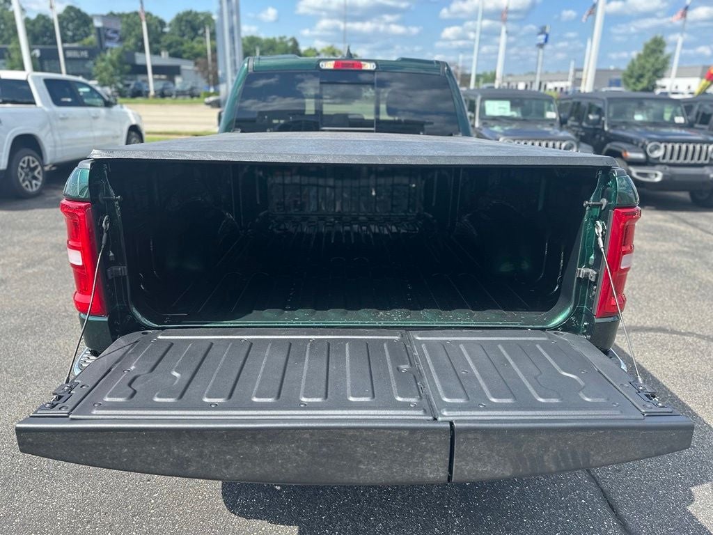 2026 RAM 1500 RAM 1500 BIG HORN QUAD CAB 4X4 6'4' BOX