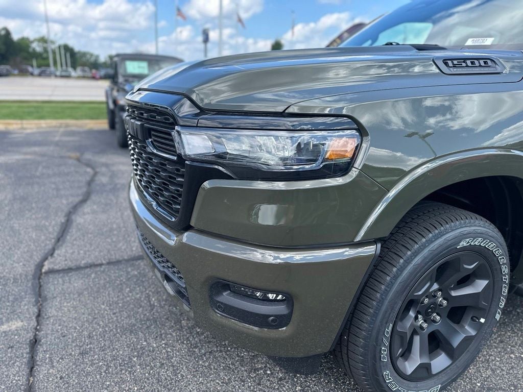 2026 RAM 1500 RAM 1500 BIG HORN CREW CAB 4X4 5'7' BOX