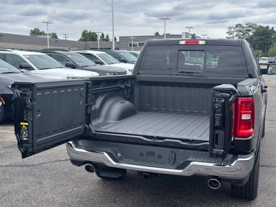 2027 RAM 1500 Big Horn/Lone Star