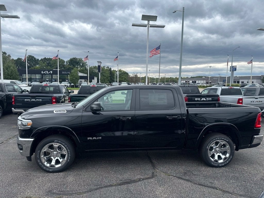 2027 RAM 1500 Big Horn/Lone Star