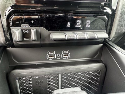 2027 RAM 1500 Big Horn/Lone Star