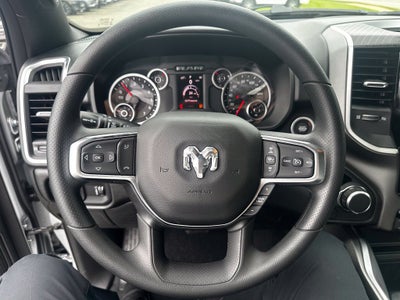2027 RAM 1500 Big Horn/Lone Star