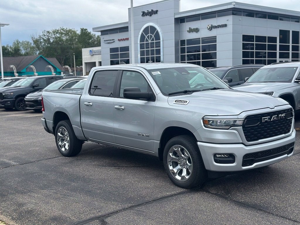2027 RAM 1500 Big Horn/Lone Star