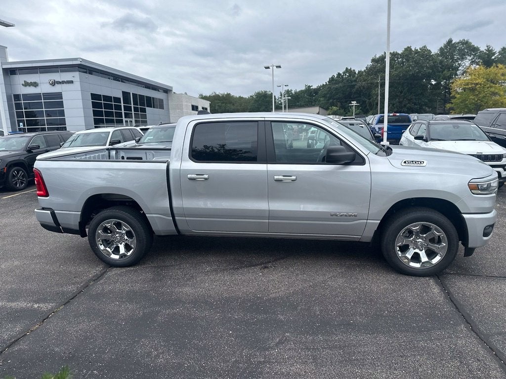 2027 RAM 1500 Big Horn/Lone Star