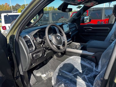 2027 RAM 1500 Big Horn/Lone Star