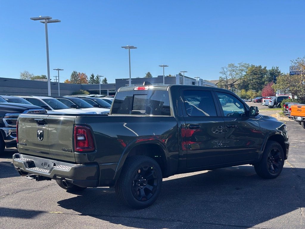 2027 RAM 1500 Big Horn/Lone Star