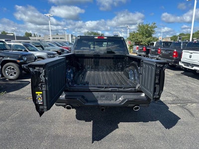 2027 RAM 1500 Big Horn/Lone Star