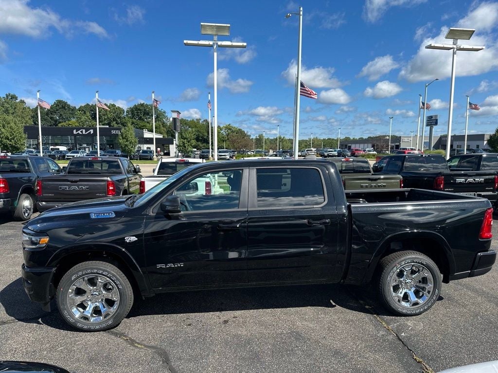 2027 RAM 1500 Big Horn/Lone Star