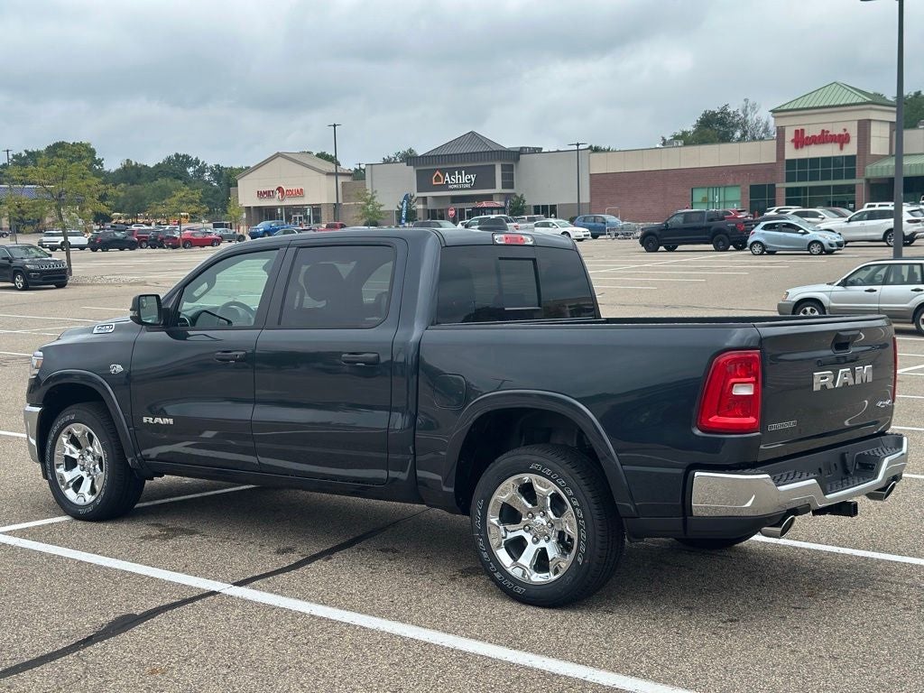 2027 RAM 1500 Big Horn/Lone Star