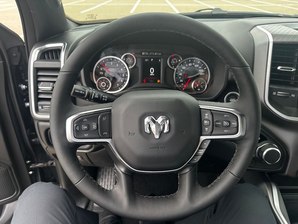 2027 RAM 1500 Big Horn/Lone Star