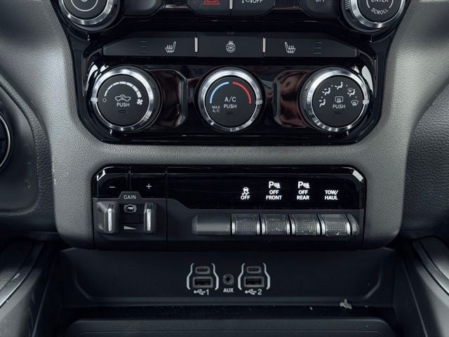 2026 RAM 1500 RAM 1500 BIG HORN CREW CAB 4X4 5'7' BOX