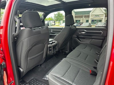 2027 RAM 1500 Big Horn/Lone Star