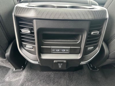 2027 RAM 1500 Big Horn/Lone Star