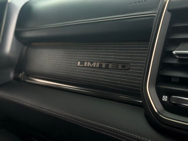 2021 RAM 1500 Limited Crew Cab 4x4 5'7' Box