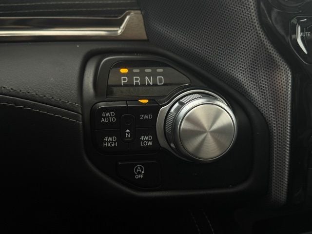 2021 RAM 1500 Limited Crew Cab 4x4 5'7' Box