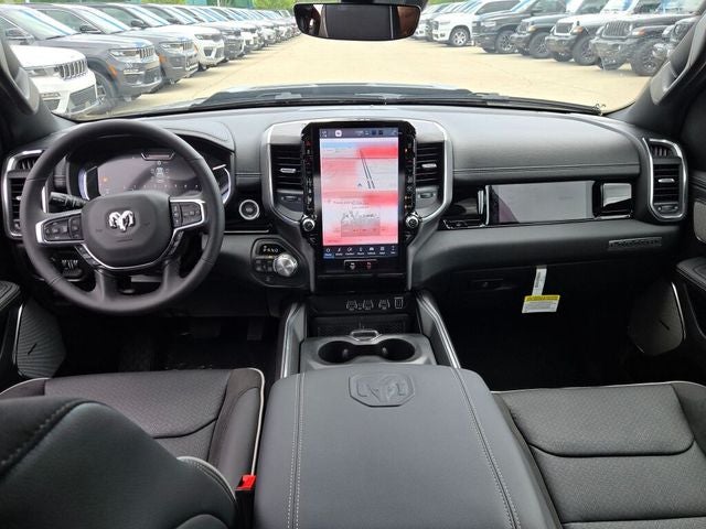 2026 RAM 1500 RAM 1500 LARAMIE CREW CAB 4X4 5'7' BOX