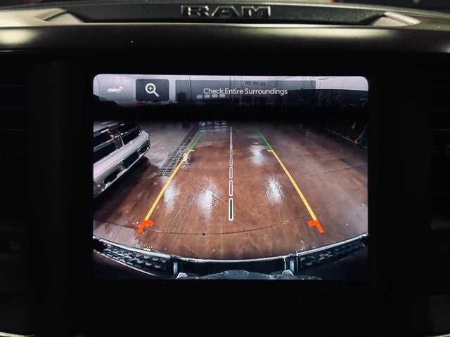 2022 RAM 1500 Laramie Crew Cab 4x4 5'7' Box