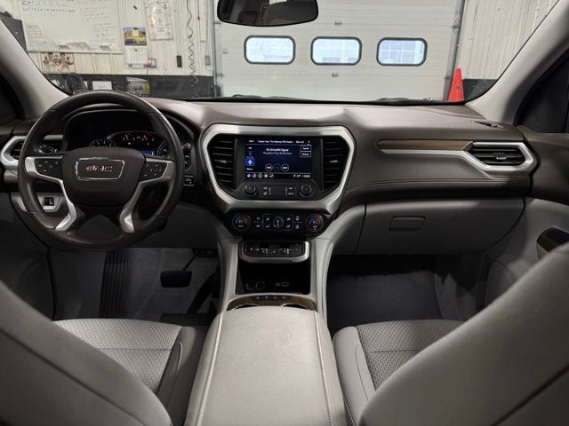 2023 GMC Acadia AWD SLE