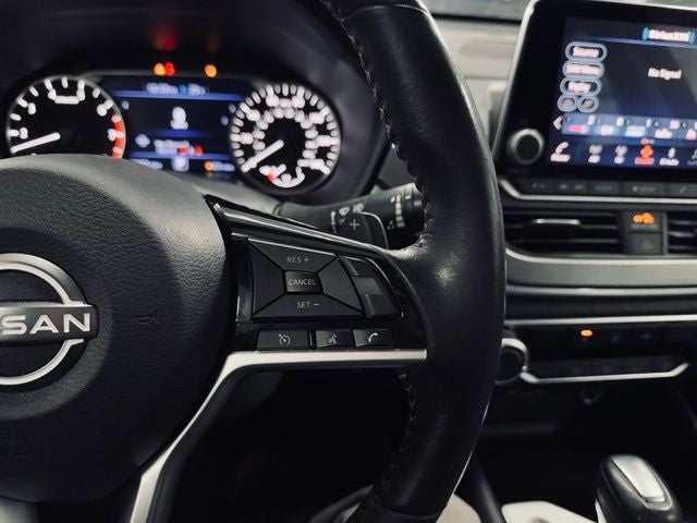 2023 Nissan Altima SR Intelligent AWD