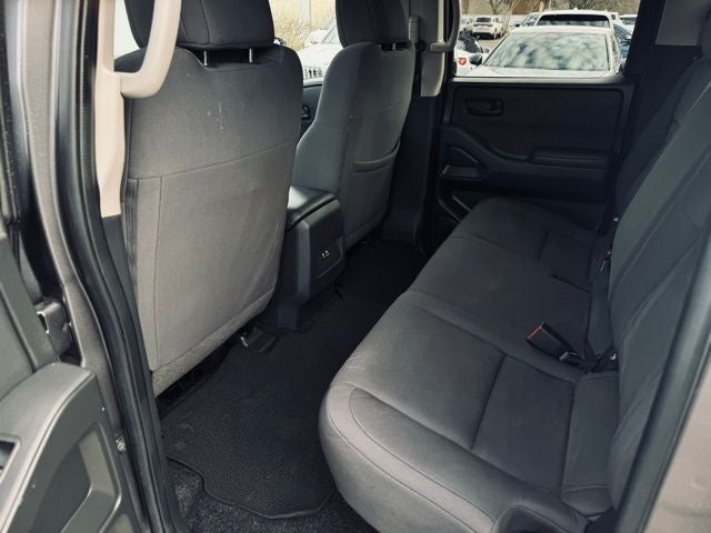 2024 Nissan Frontier Crew Cab S 4x4