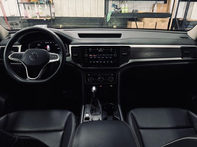 2022 Volkswagen Atlas 3.6L V6 SE w/Technology