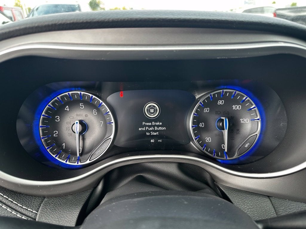 2027 Chrysler Pacifica Select