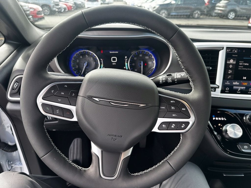 2027 Chrysler Pacifica LX