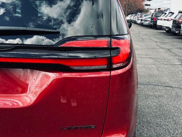 2025 Chrysler Pacifica Limited