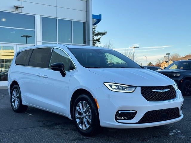 2026 Chrysler Pacifica PACIFICA SELECT AWD