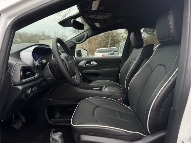 2026 Chrysler Pacifica PACIFICA LIMITED AWD