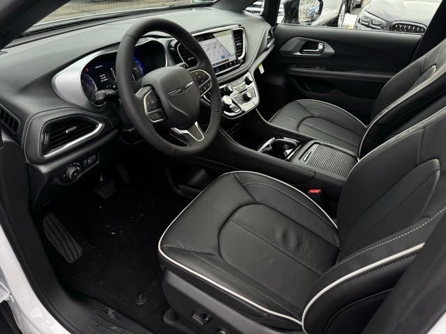2026 Chrysler Pacifica PACIFICA LIMITED AWD