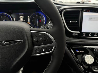 2026 Chrysler Pacifica PACIFICA LIMITED AWD